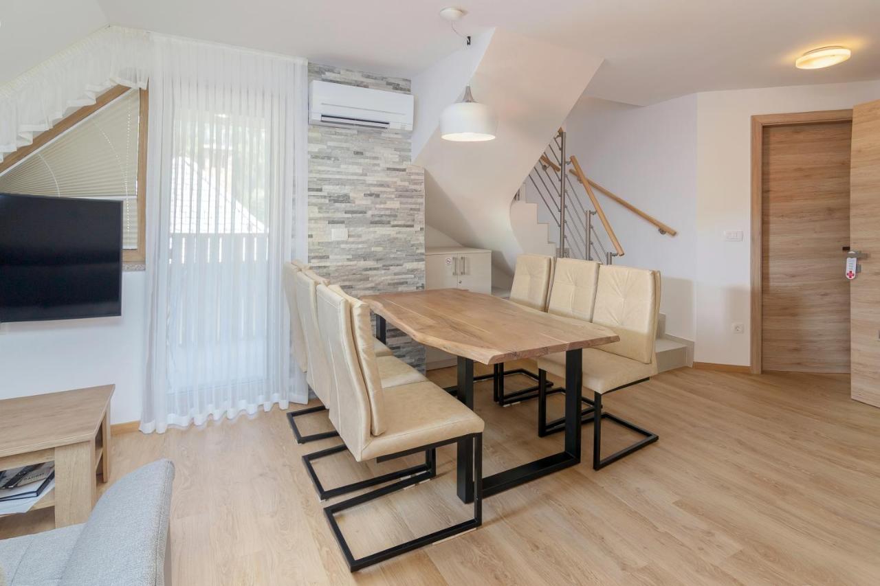 Vila Vita Apartments 克拉尼斯卡戈拉 外观 照片