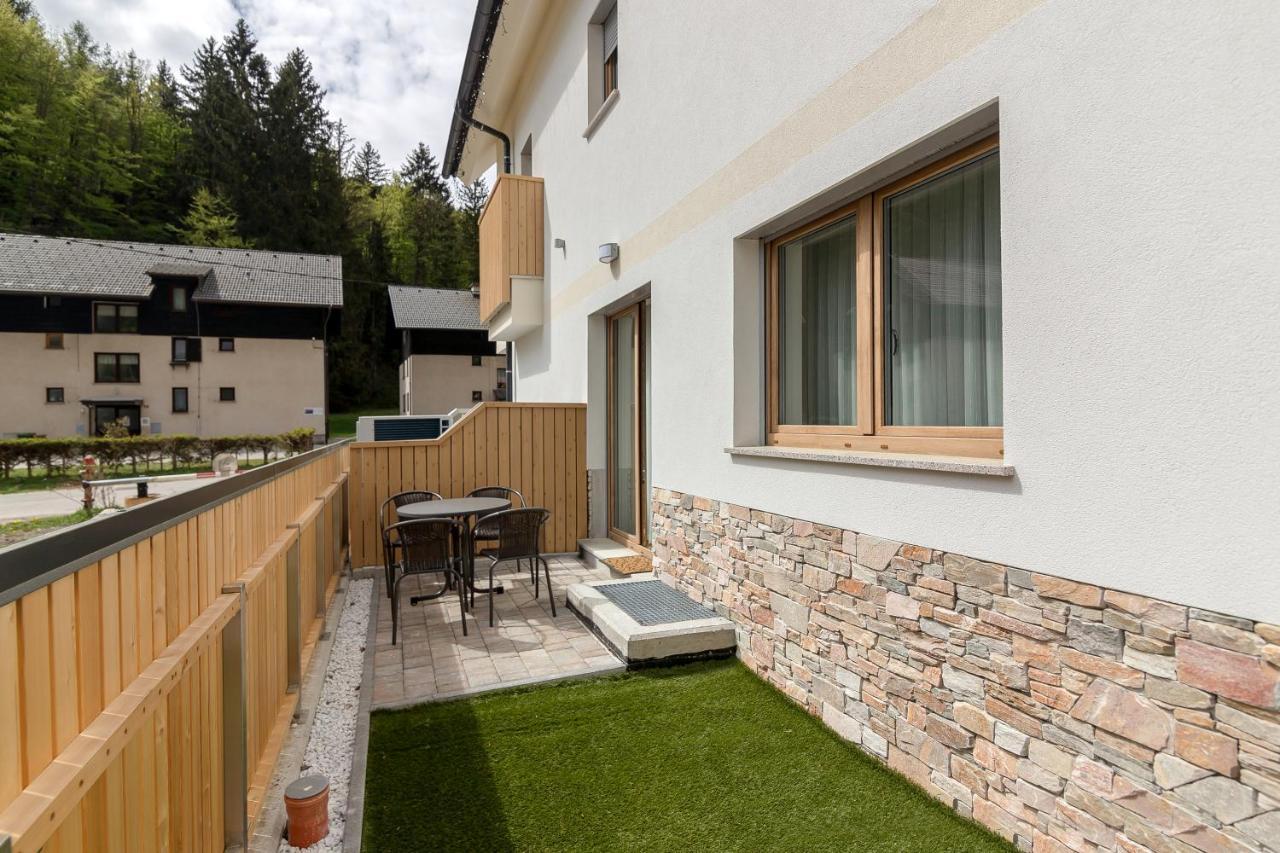 Vila Vita Apartments 克拉尼斯卡戈拉 外观 照片