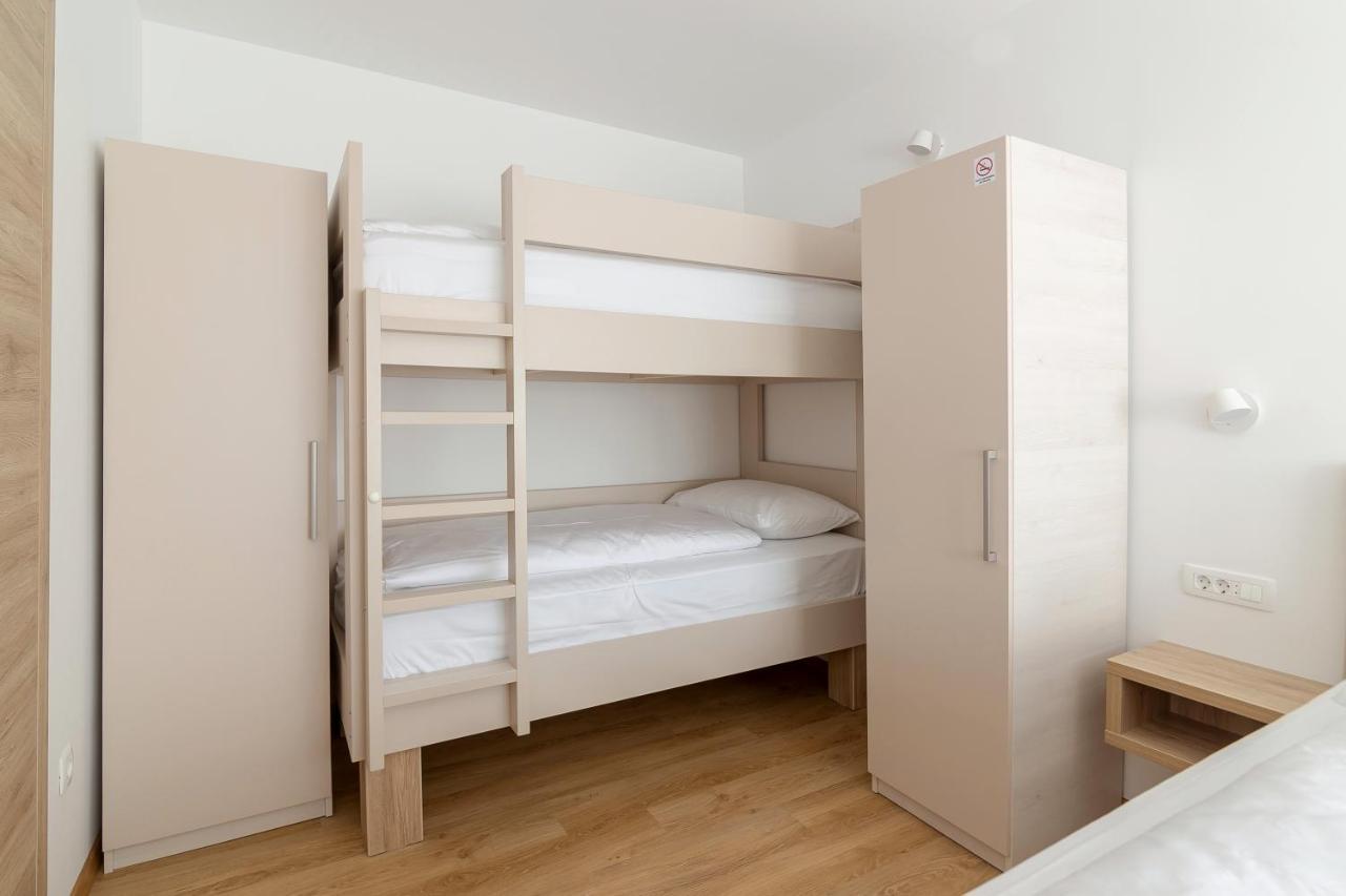Vila Vita Apartments 克拉尼斯卡戈拉 外观 照片
