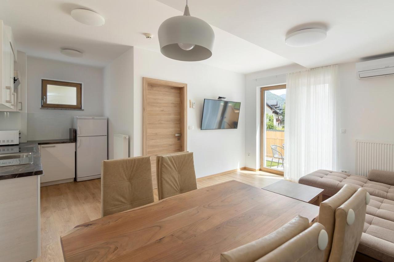 Vila Vita Apartments 克拉尼斯卡戈拉 外观 照片