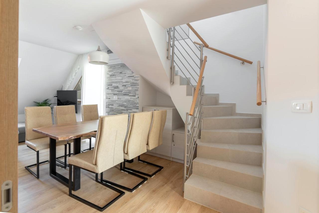 Vila Vita Apartments 克拉尼斯卡戈拉 外观 照片
